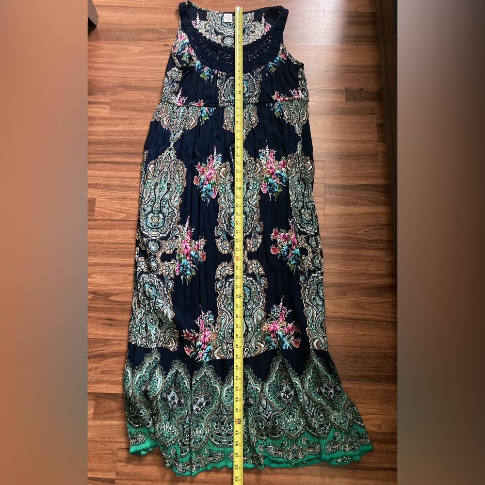 Bila SZ M Maxi Dress Kaleidoscope Floral design navy blue sleeveless WOW